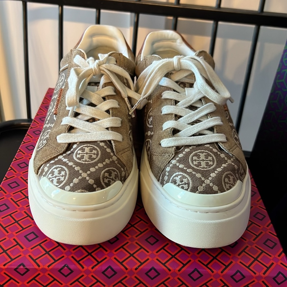 Tory Burch T Monogram Ladybug Sneaker in Inverse Hazel/Alce /Bourbon